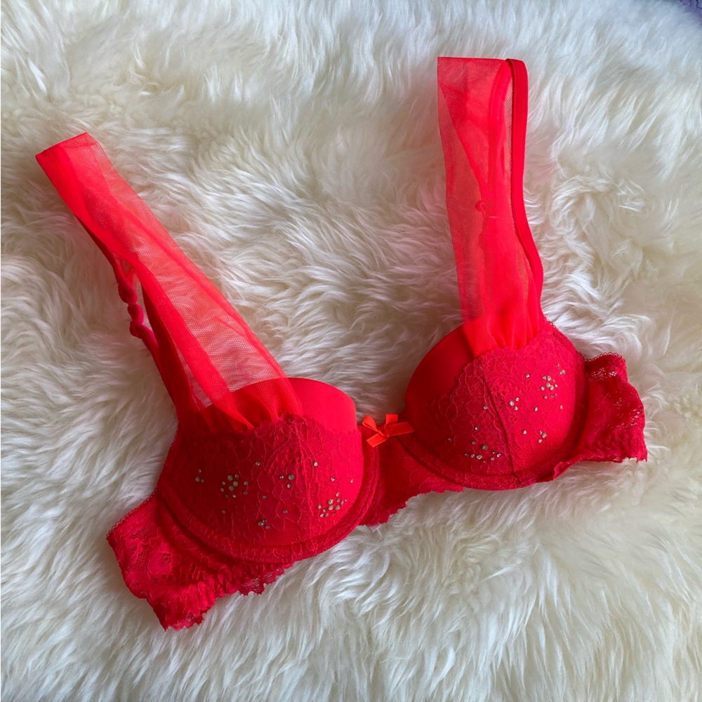 Victoria’s Secret Bra 32A Angels Red gemstone lingerie sparkle ribbon lace XS